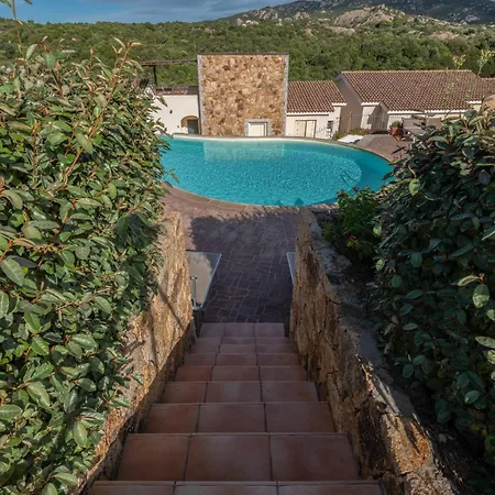 Chic Ea Bianca 1 Bed Sleeps 4 דירה *