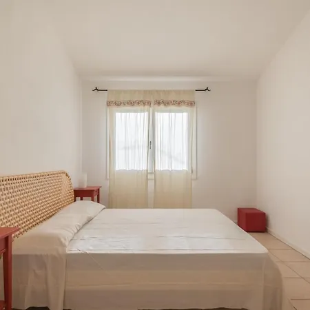 Chic Ea Bianca 1 Bed Sleeps 4 Cala Bitta