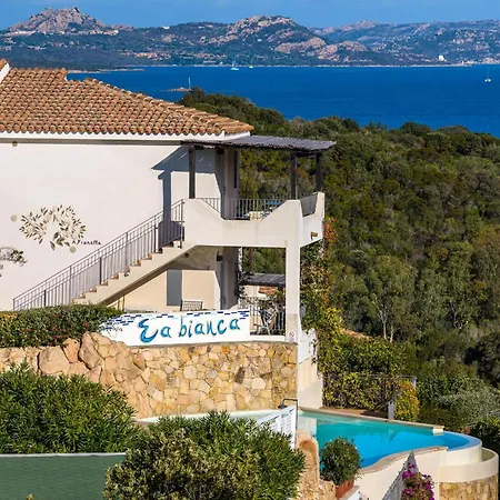 Chic Ea Bianca 1 Bed Sleeps 4 Apartamento Cala Bitta